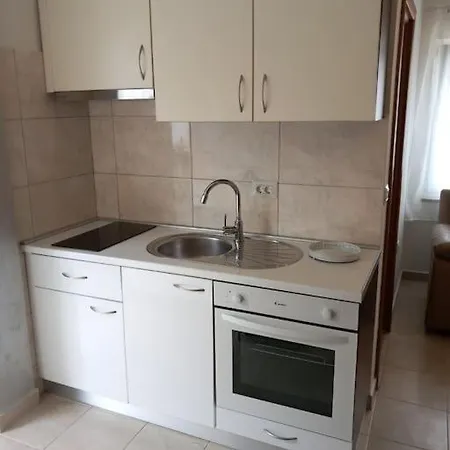 Apartment Mira Zadar