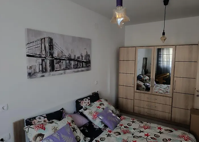 Mira *
